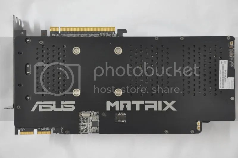 DSC 0356 Review: ASUS R9 280X Matrix Platinum